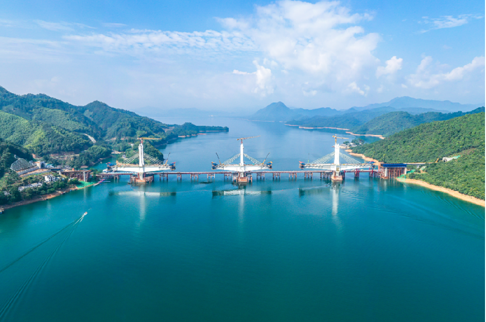池黃鐵路-太平湖特大橋
